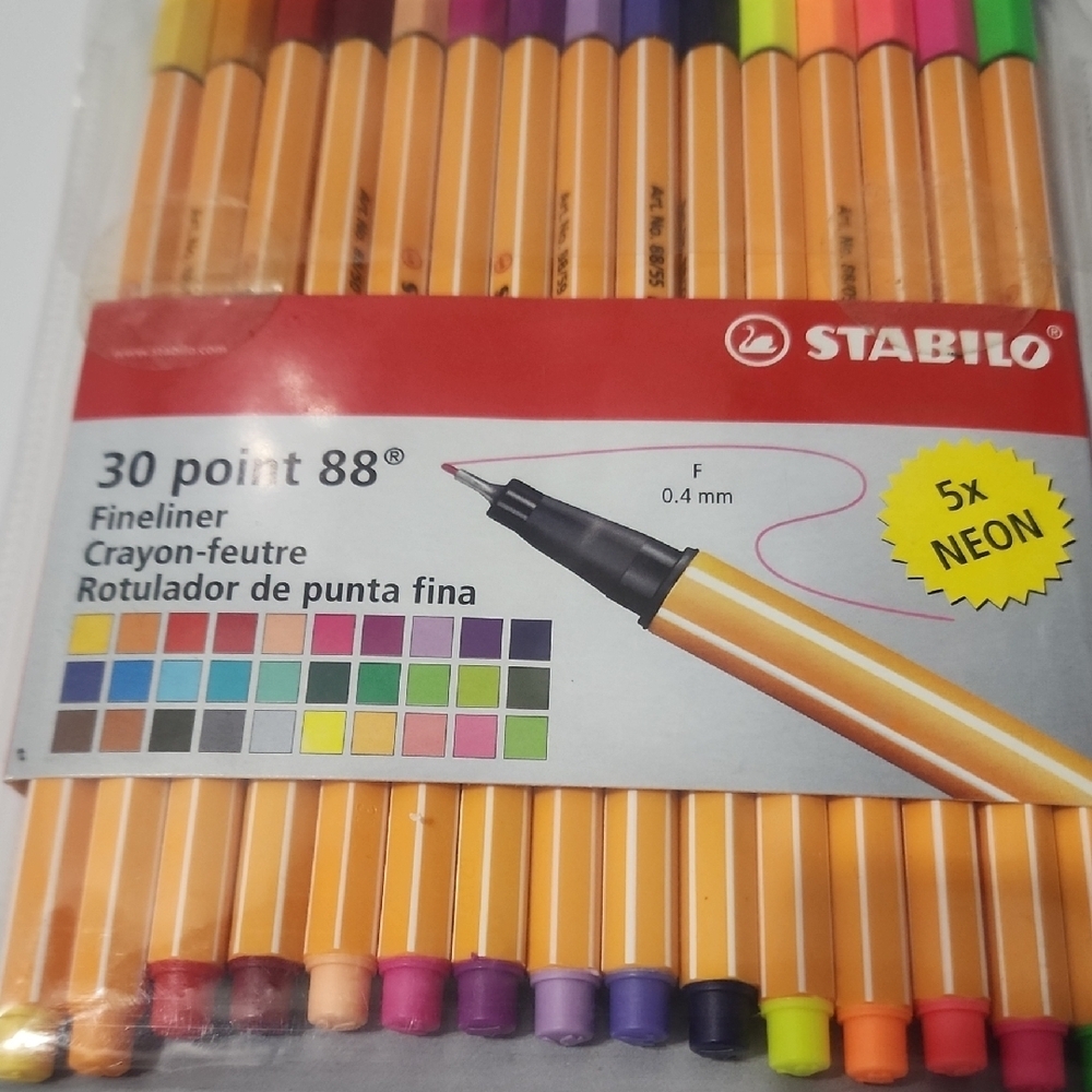 Stabilo Point 88 Fineliner Pens Set - Picture 2 of 6
